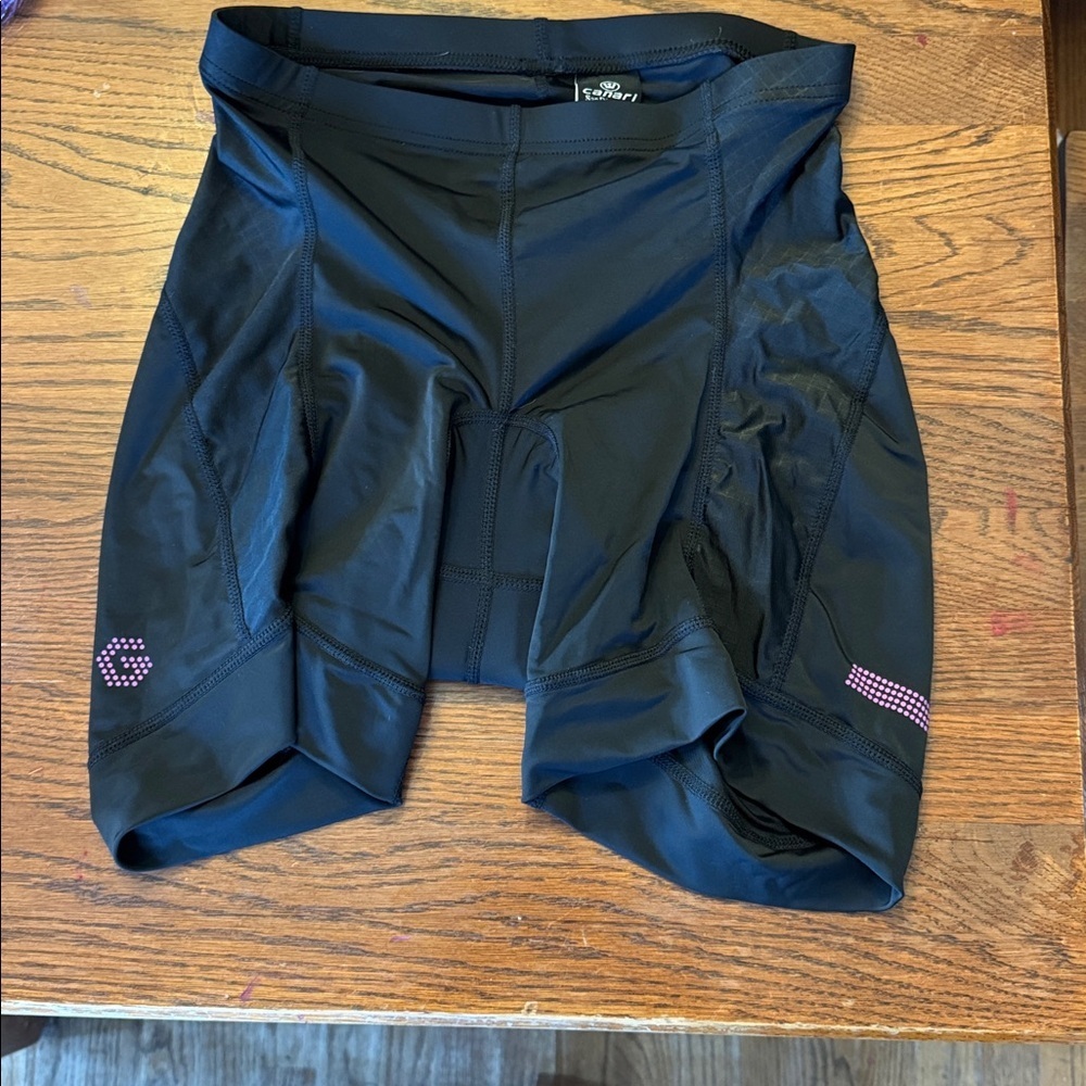 Canari Women’s Pink and Black Padded Cycling Shorts size L